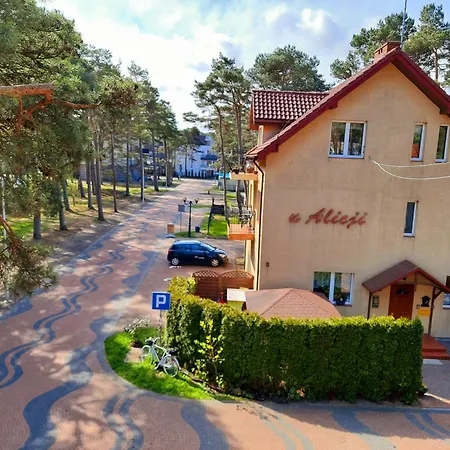 Dom Goscinny U Alicji Pogorzelica (Gmina Rewal) Exterior photo